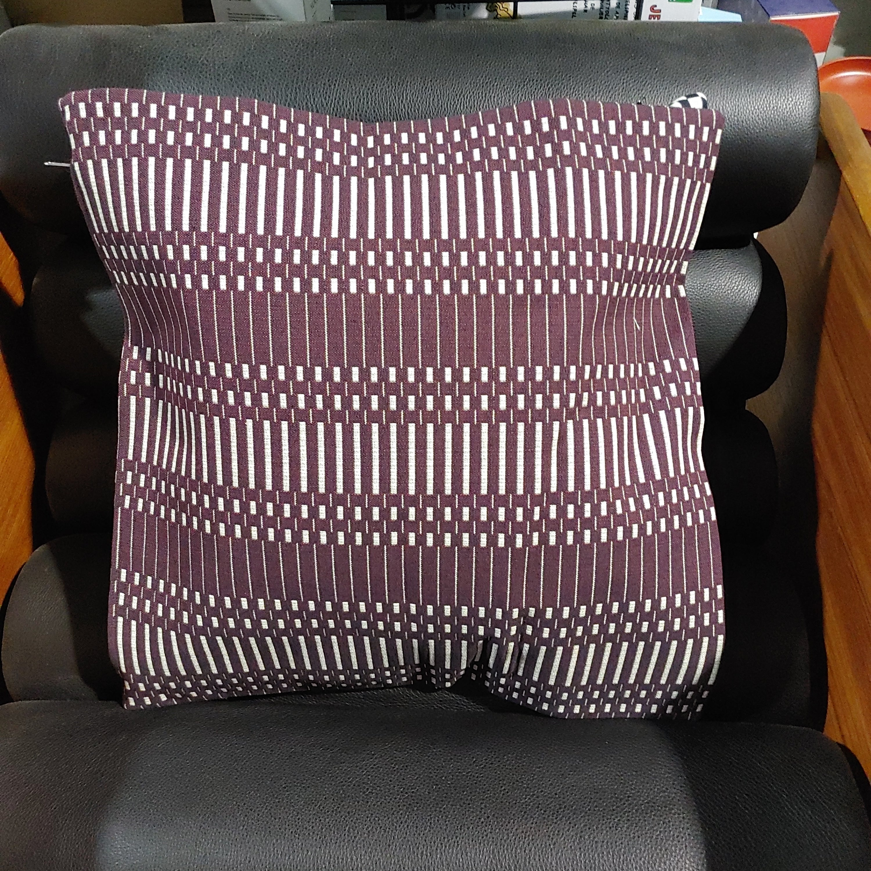 Cushion pillow 50x50 cm (cover only) -Helios, Dark Bordeaux