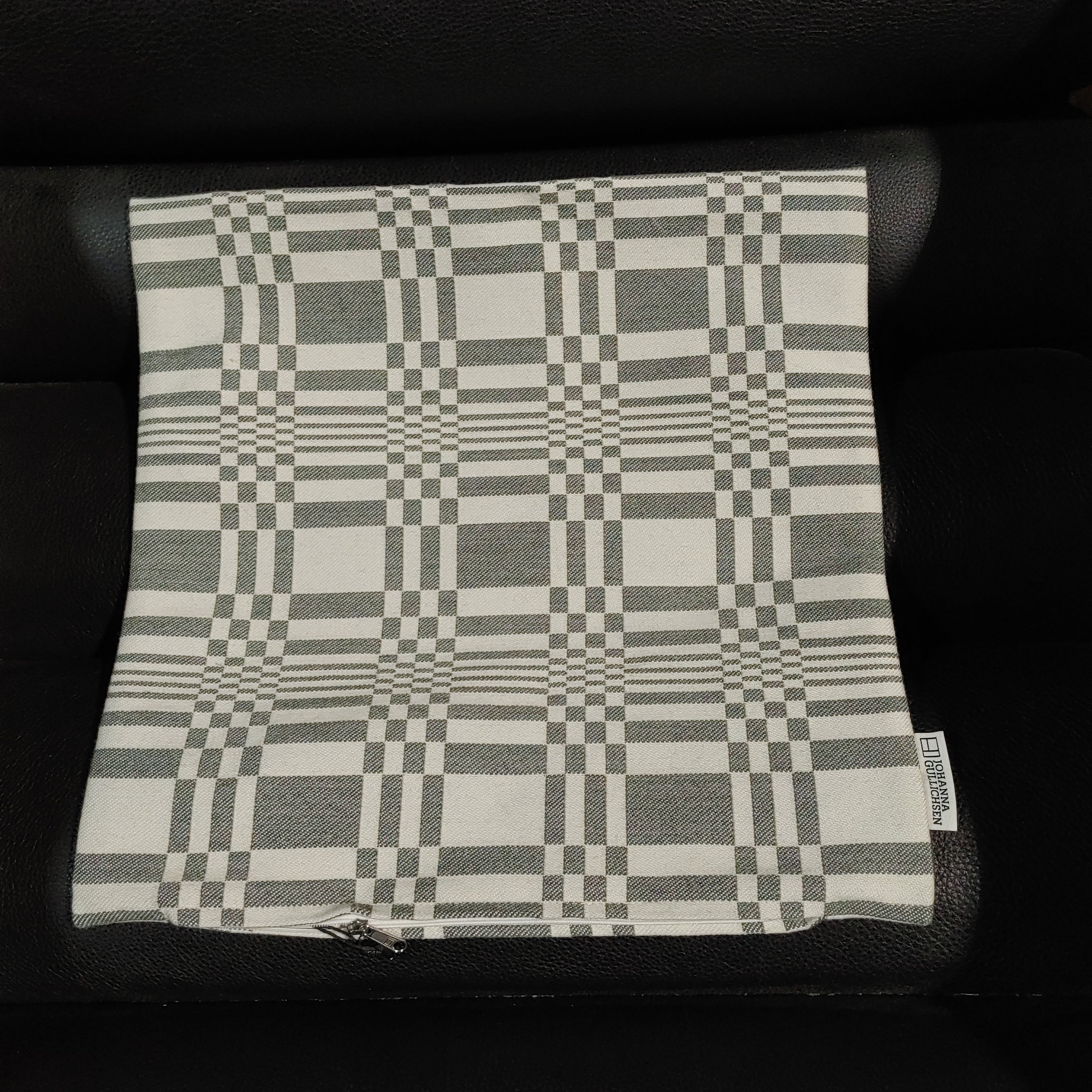 Cushion pillow 40x40 cm Contract fabric (cover only)