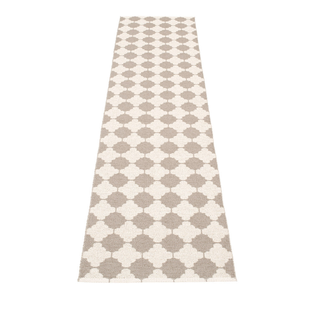70x450cm / 2.25x14.75ft MARRE RUG - MUD/VANILLA/TURQUOISE EDGE