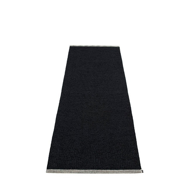 70x200cm  /  2.25x6.5ft MONO RUG BLACK