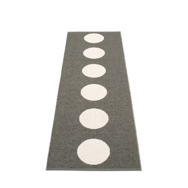 70x225cm / 2.25x7.5ft VERA RUG - CHARCOAL/VANILLA