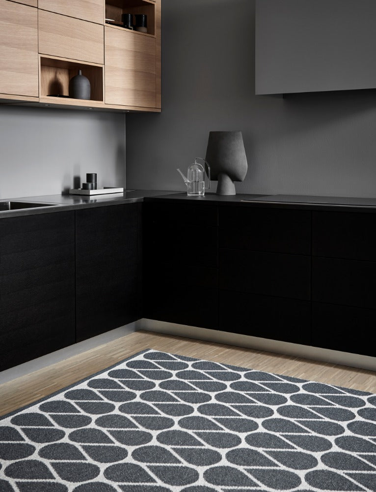 70x140cm / 2.25x4.75ft OTIS RUG - GRANIT/FOSSIL GREY