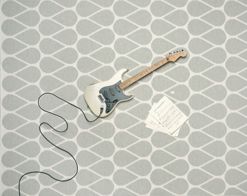 70x140cm / 2.25x4.75ft OTIS RUG - LINEN/VANILLA