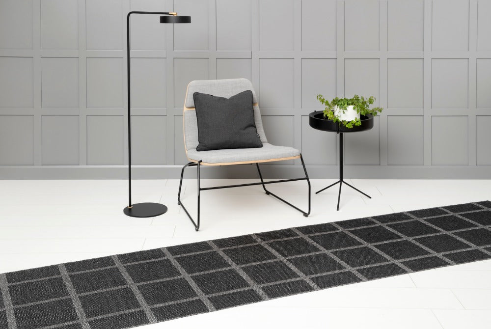 70x100cm / 2.25x3.25ft ADA RUG - Black/Granit Metallic