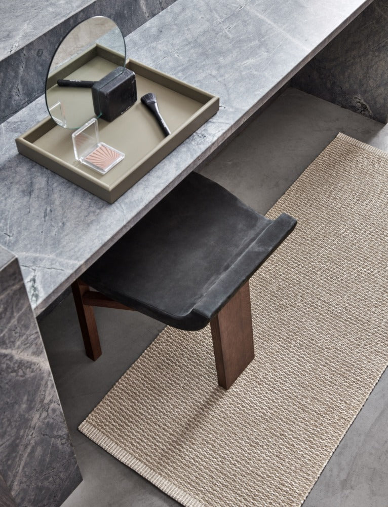 70x200cm  /  2.25x6.5ft MONO RUG SAND/CREAM