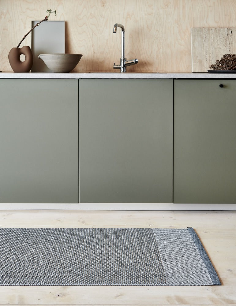 60x85 cm/2´x2¾´ EDIT DOVE BLUE / BLUE FOG / STONE METALLIC