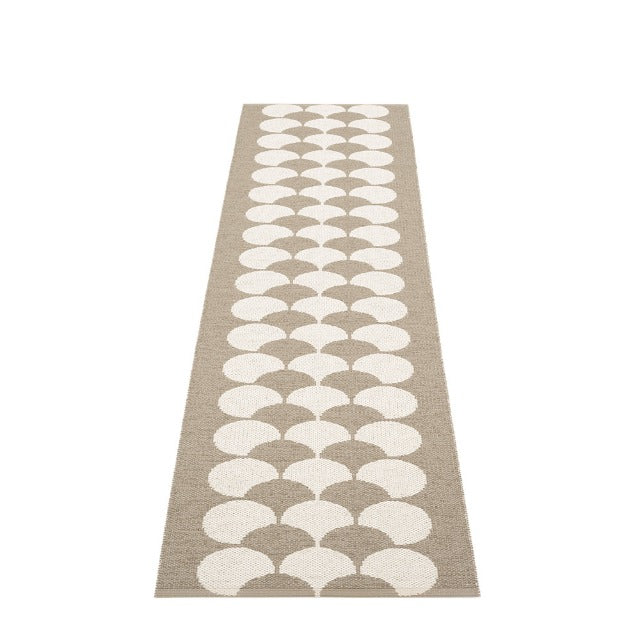 All sizes Poppy rug Bio Edition POTATO/VANILLA