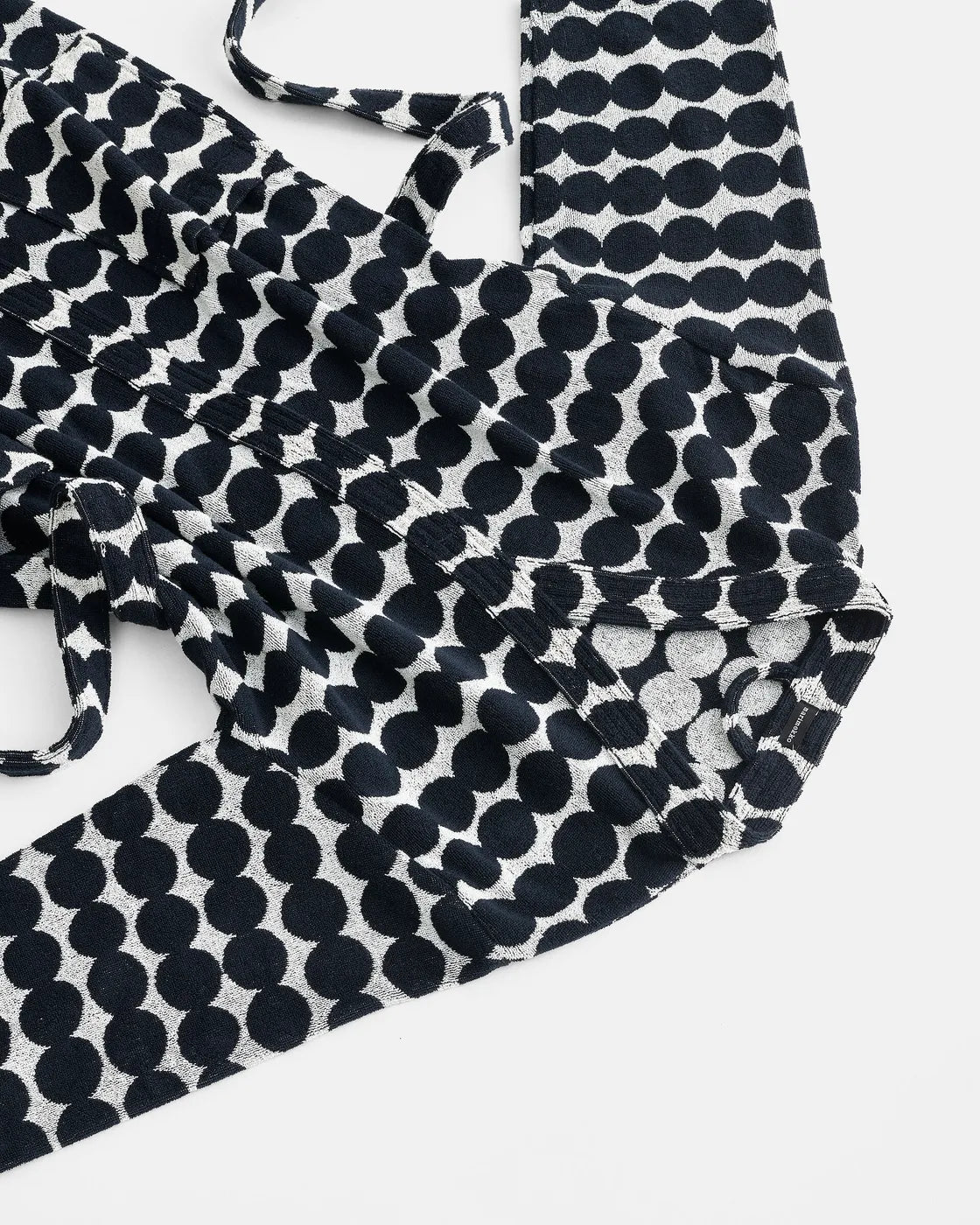 Räsymatto bathrobe white black Medium