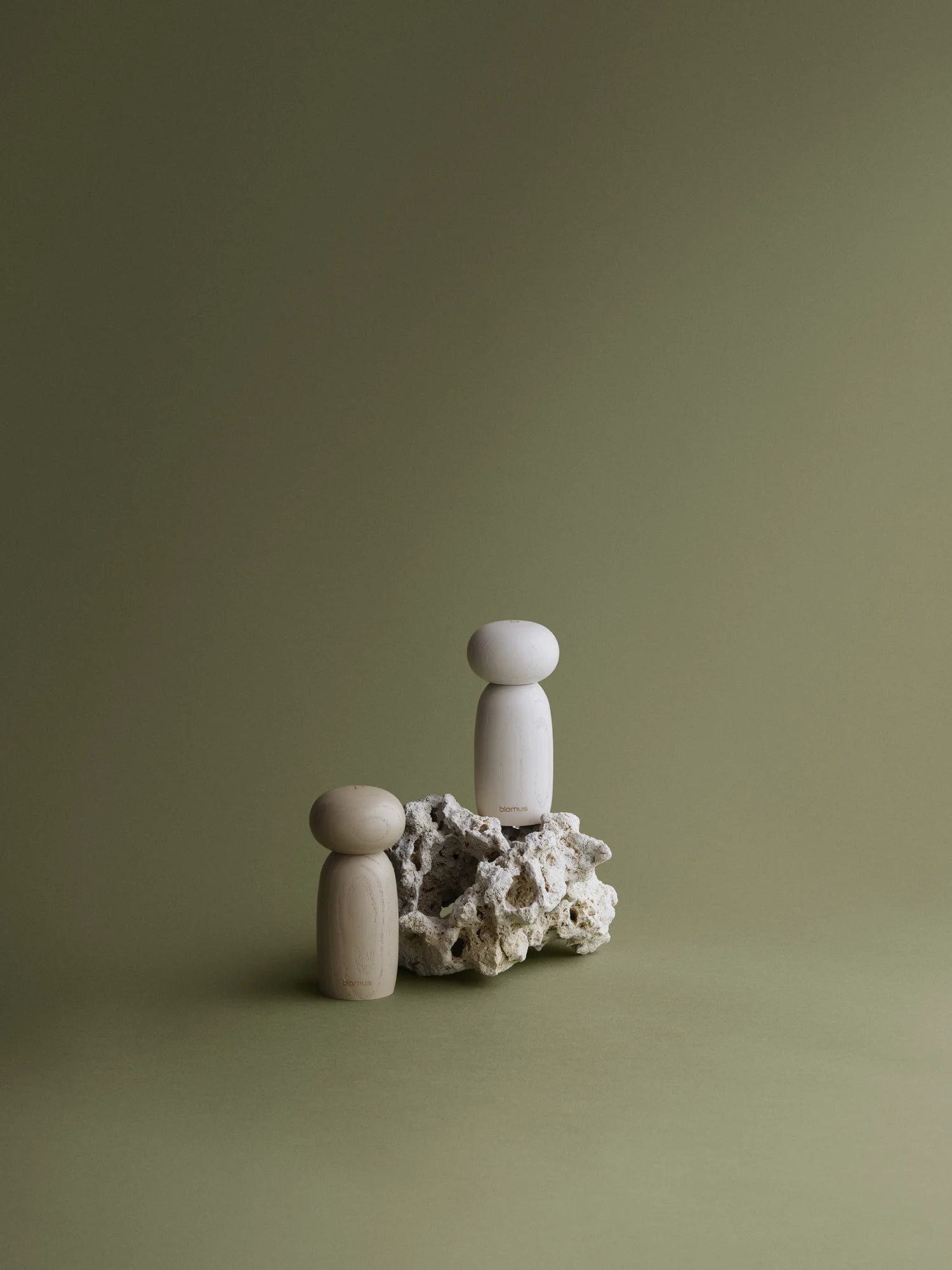 MOLI Salt & Pepper Mill, Set 2 - Oak