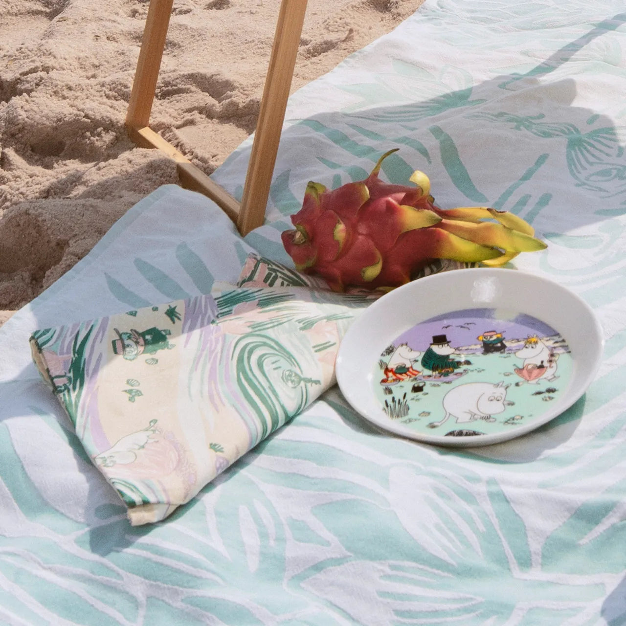 Moomin ktn twl 50x70cm  20x27.5in Beach Day GOTS