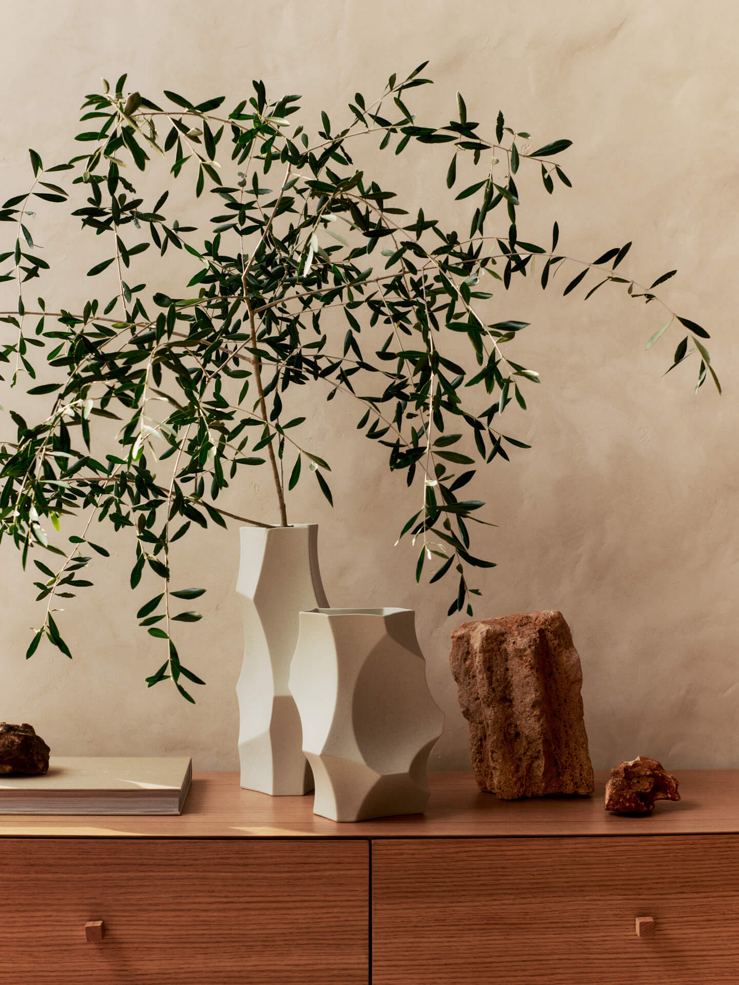 Cueva Vase - H37 - Off- white