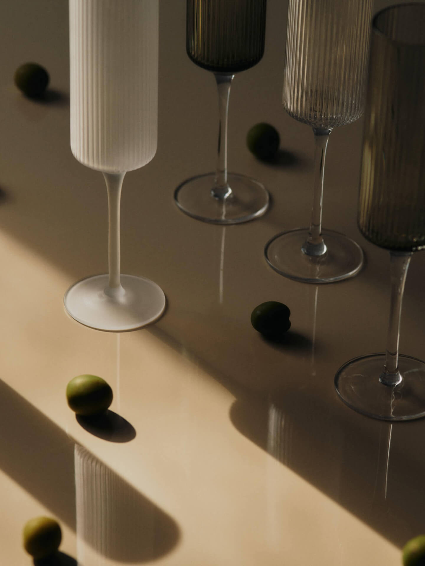 Ripple Champagne Flutes - Set of 2 - Smoked Grey