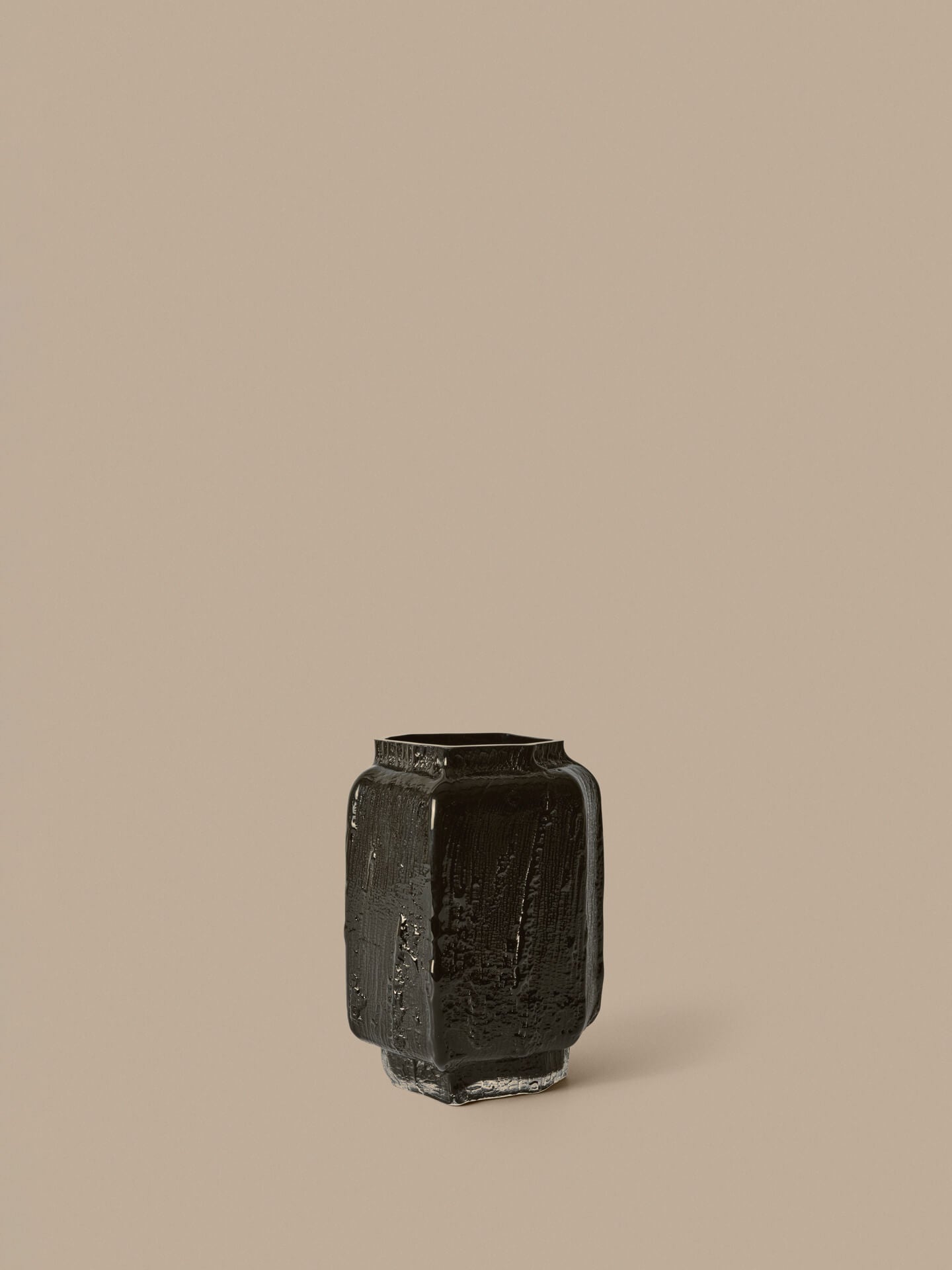 Mokuri Vase - H25 - Black