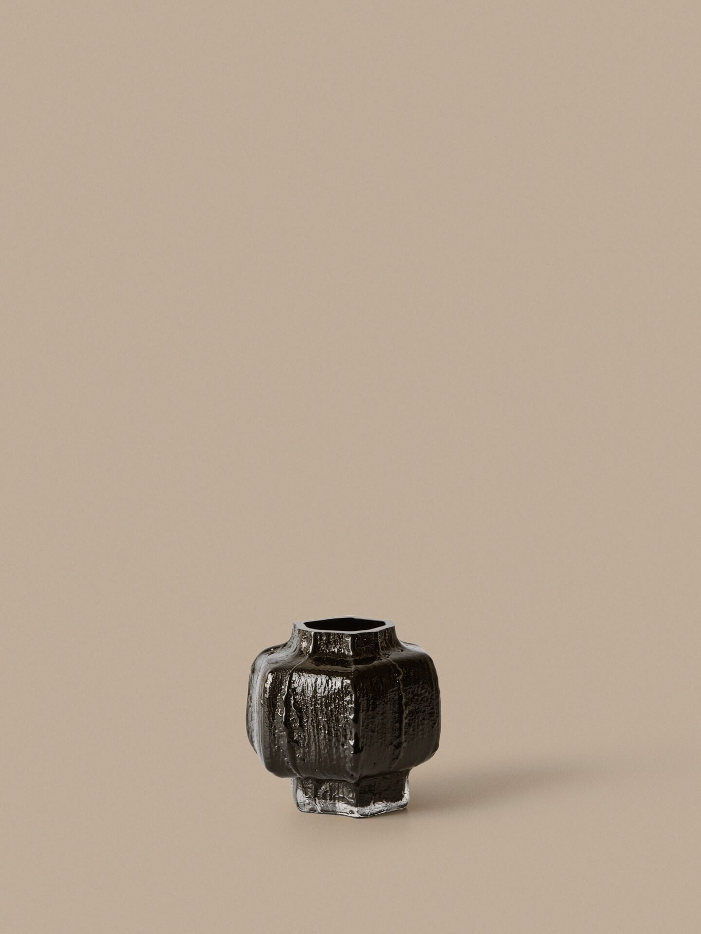 Mokuri Vase - H15 - Black