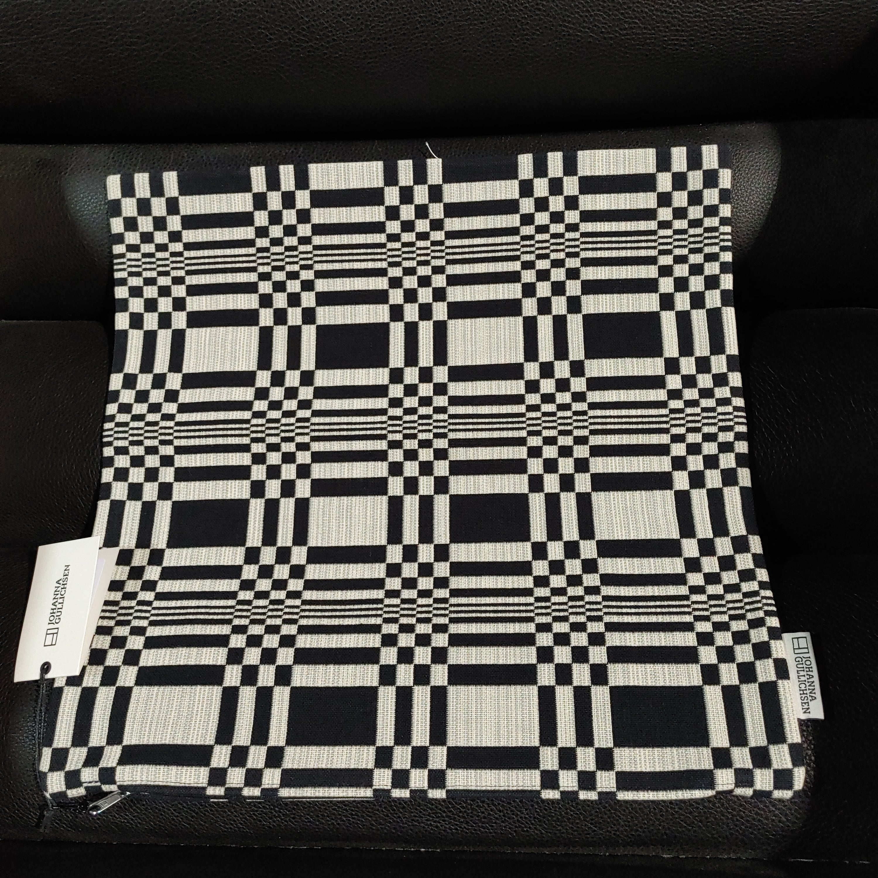 Cushion pillow 40x40 cm (cover only) -Doris, black