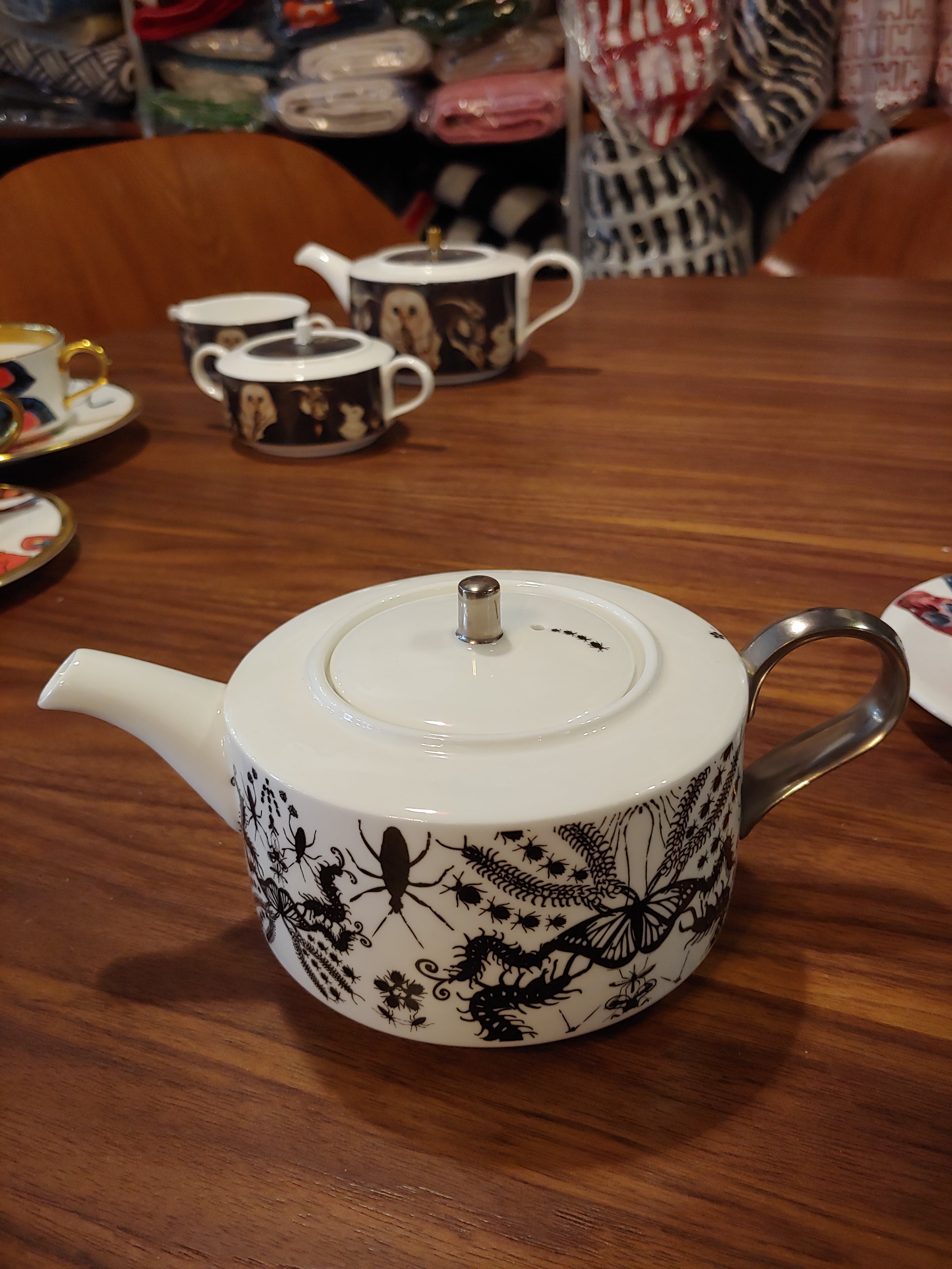 New English Bone China Entomo latte cup saucer