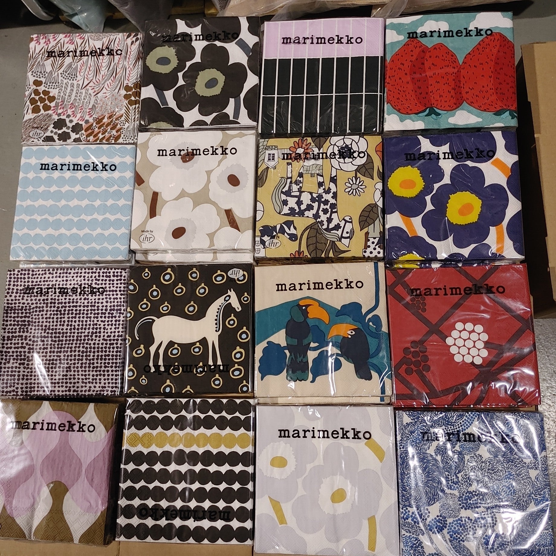 Marimekko paper napkins - Lunch size SAVANNI green