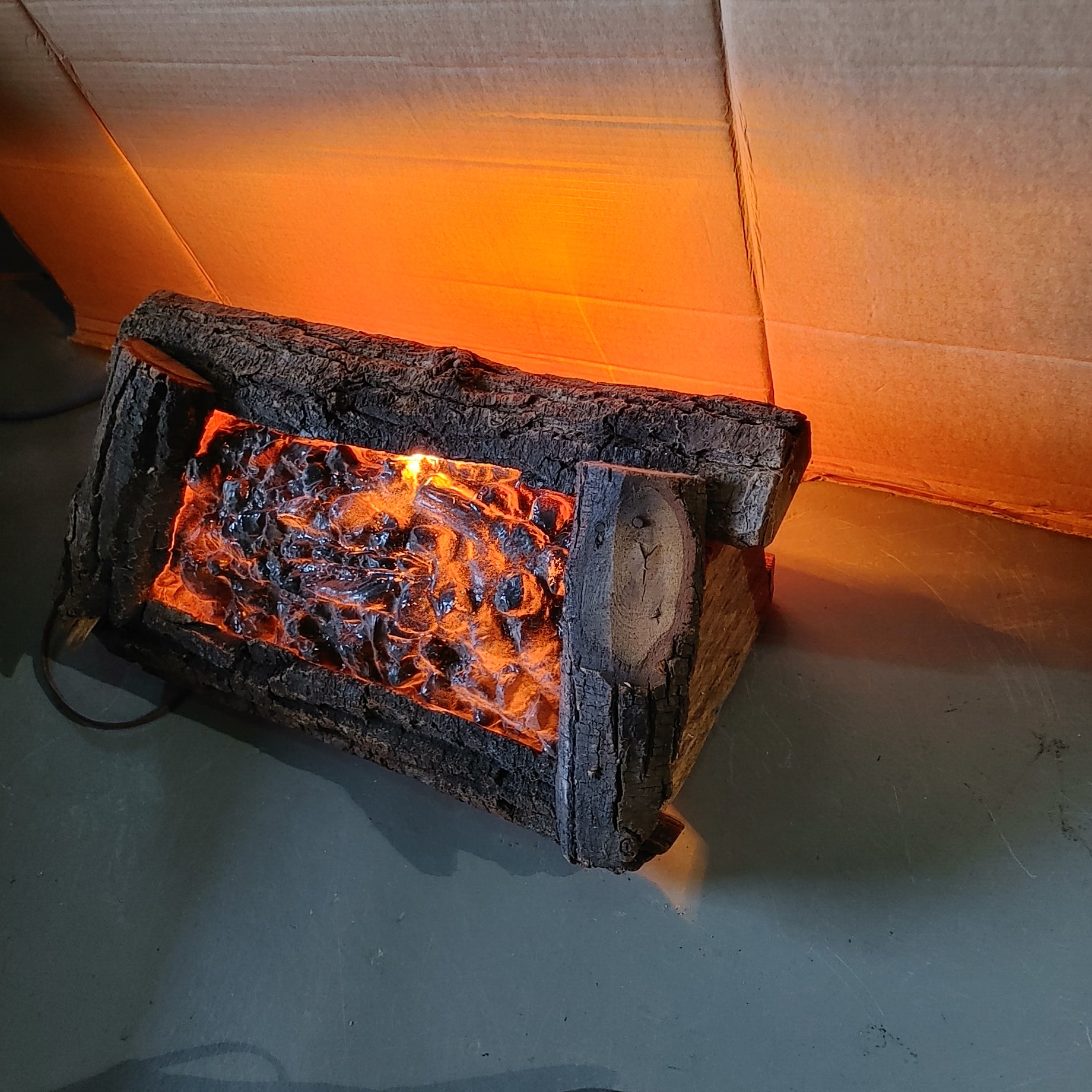 Electric firelog Orange