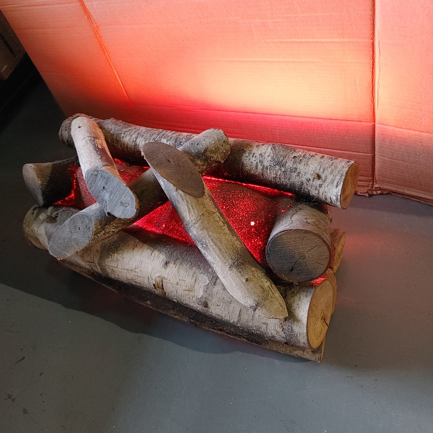 Electric firelog Red