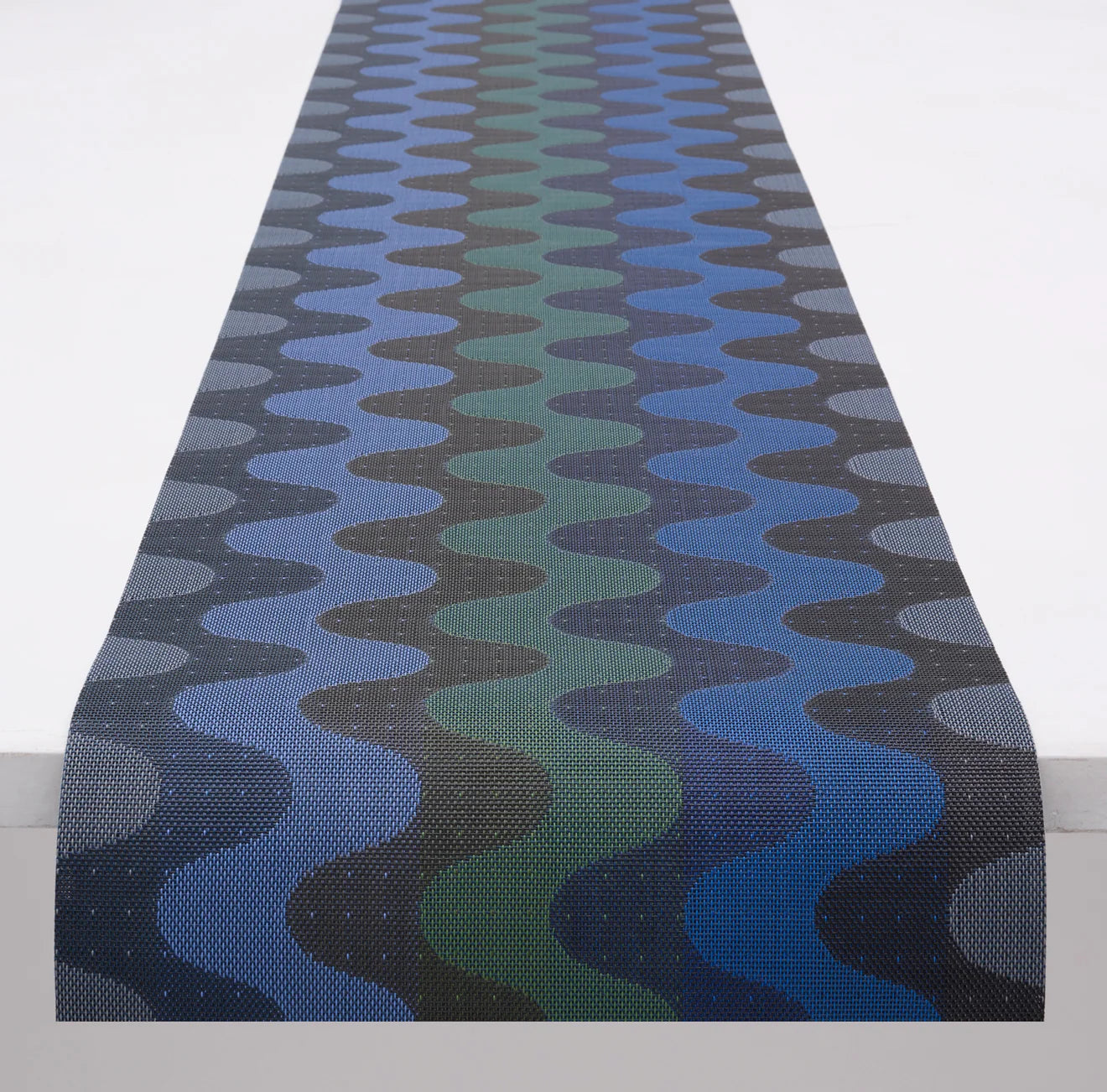 Chilewich Runner 14x72" Wiggle - Deep Sea
