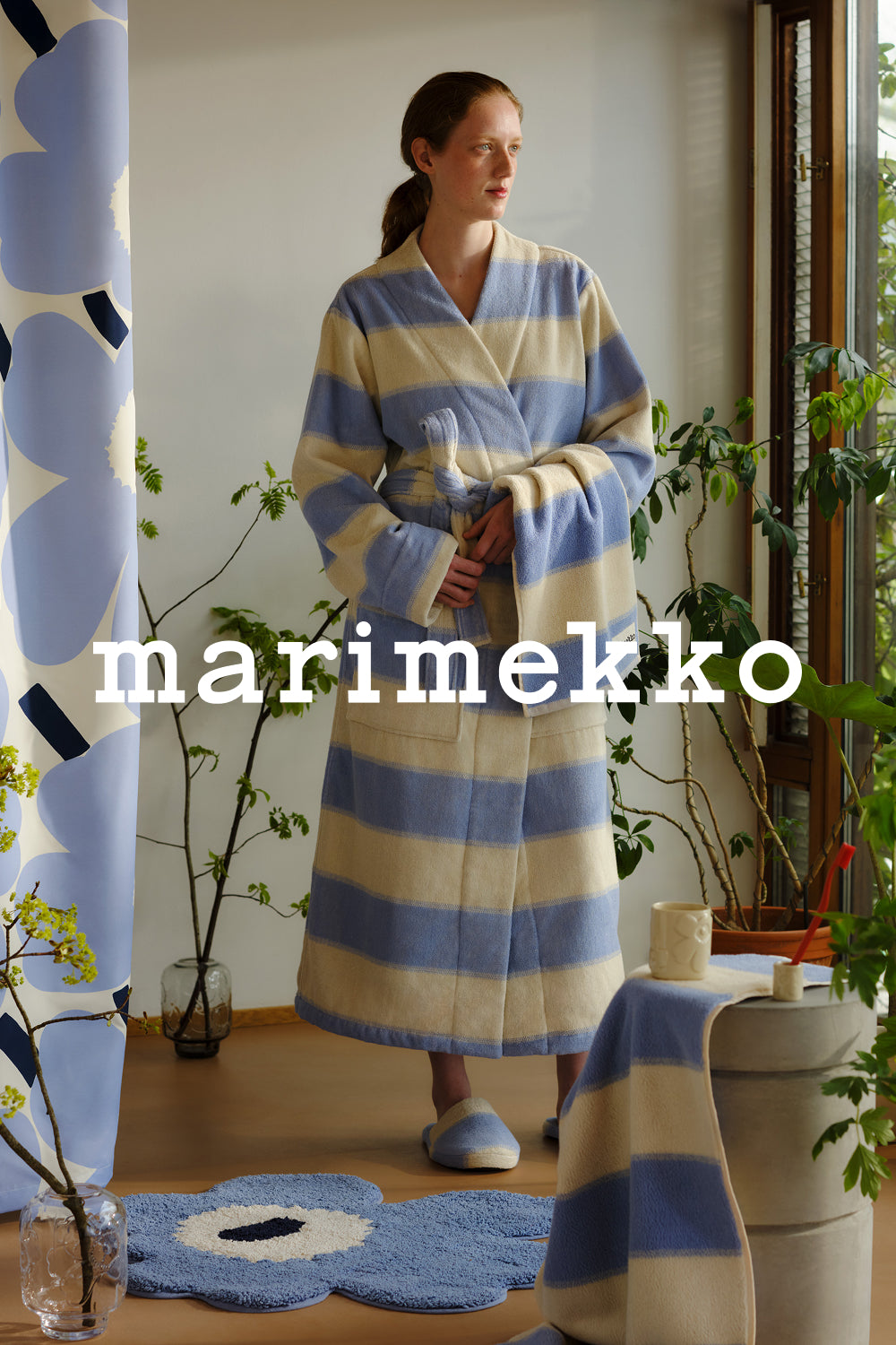 Unikko Bath mat 73x74 cm light blue off white navy