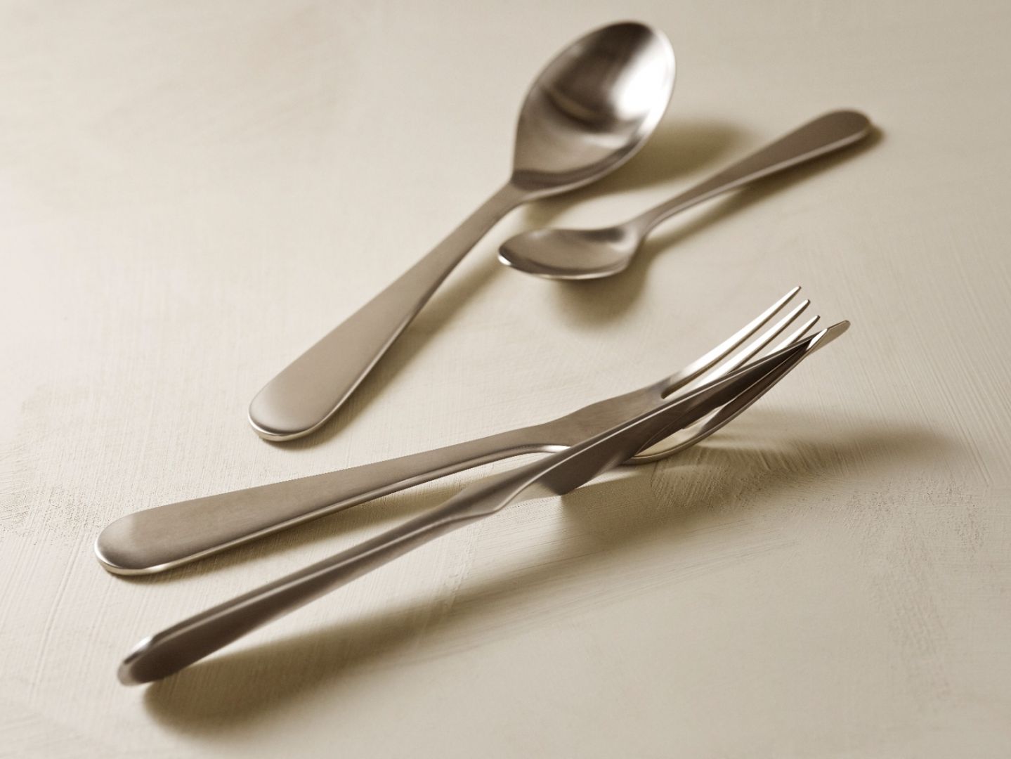 Stockholm Mono Cutlery Set (16 pc set)