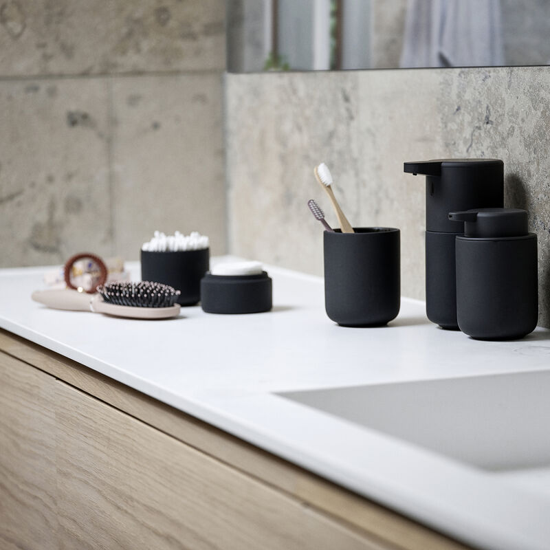 ZONE UME Soap Dispenser Black 8oz