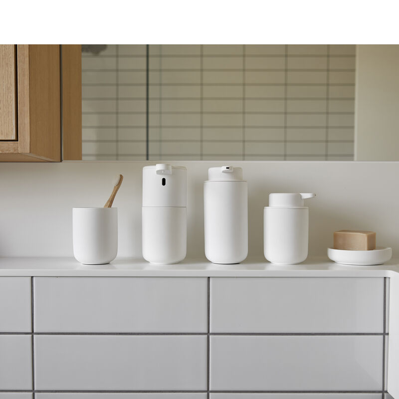 ZONE UME Tooth Brush Mug White 4"