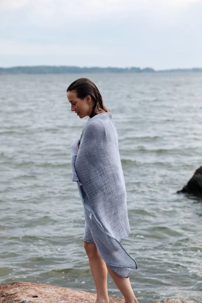 NYYTTI towel 95x180cm  68/white-olive