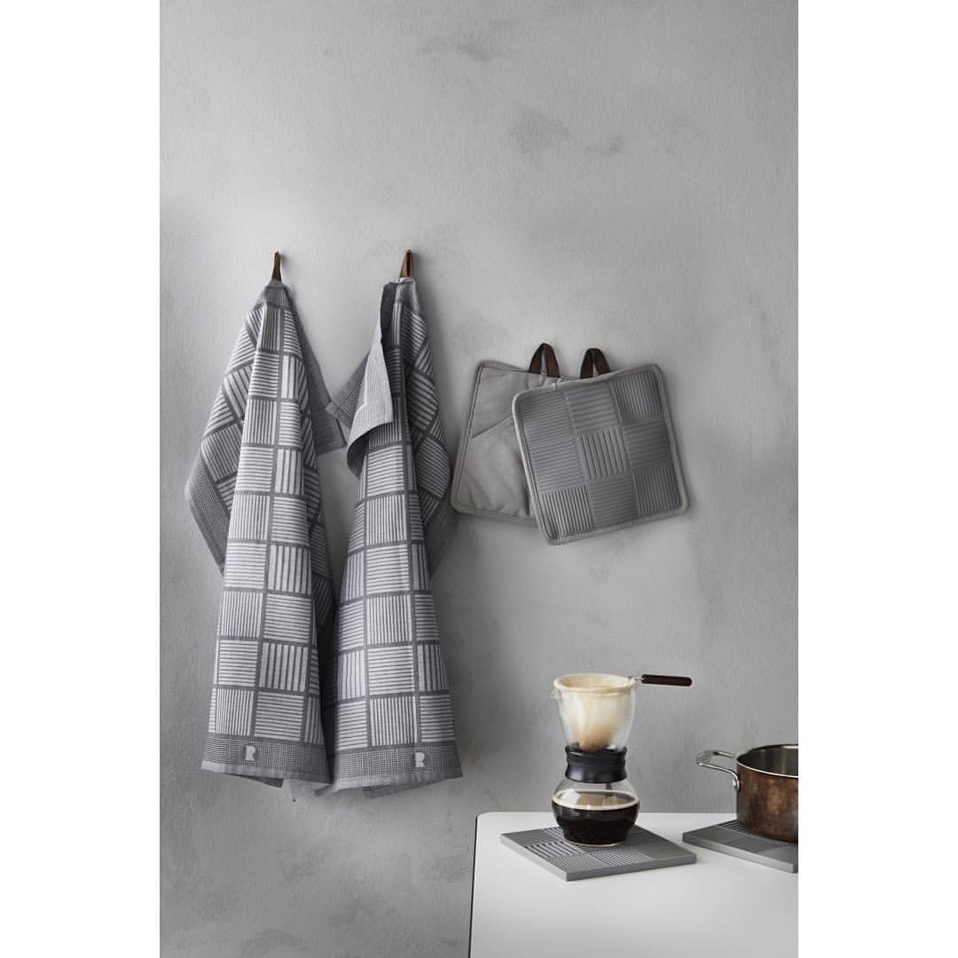 Tea towel, White Nanna Ditzel