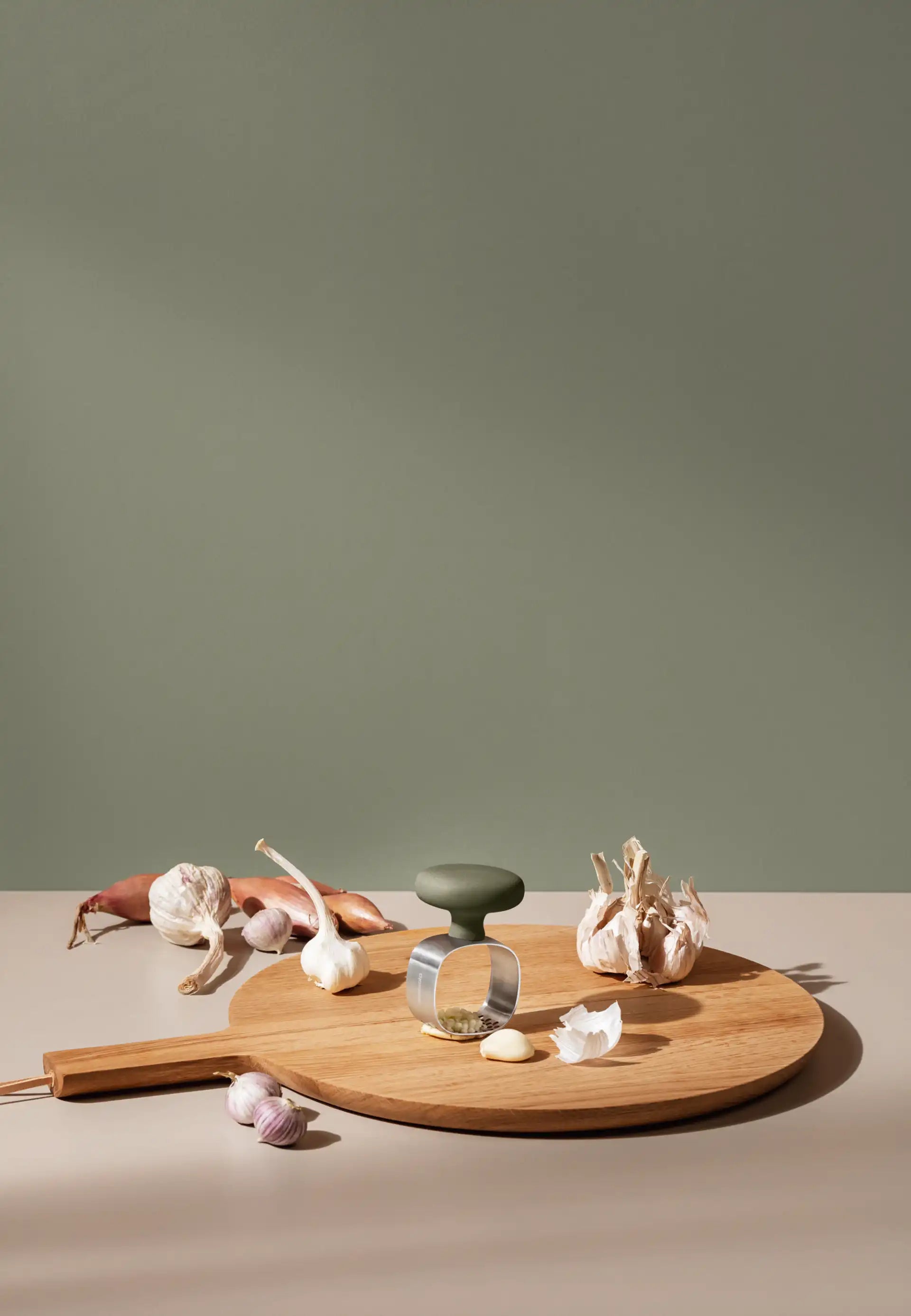 Green tools Garlic masher