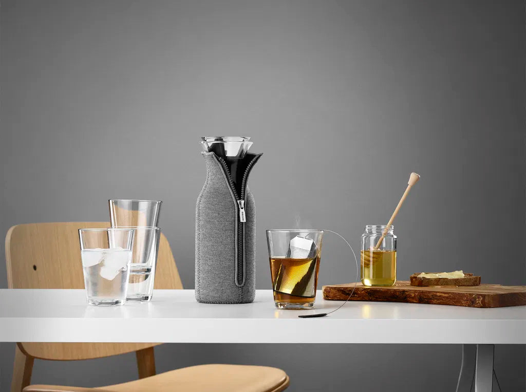 Fridge carafe 1.0 l Dark grey