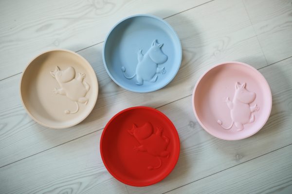 Moomin Silicone, Plate with  anti-slip, Lingonberry Red