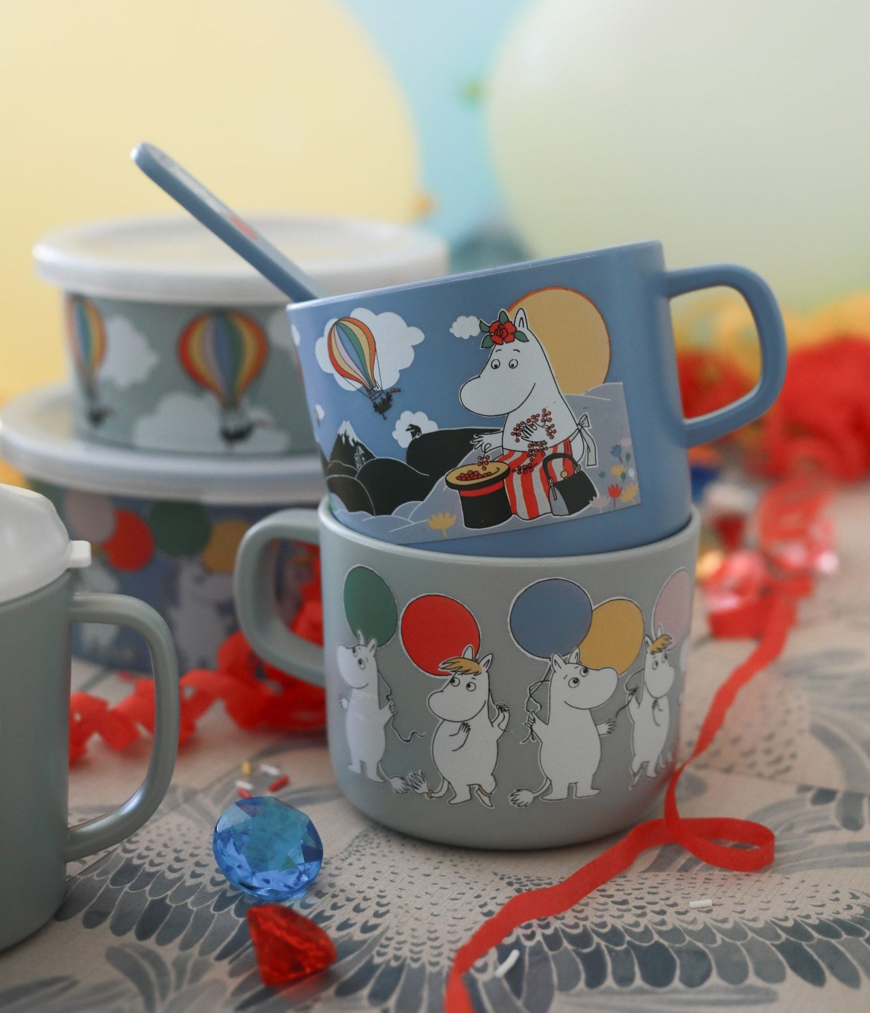 Moomin Festivities, Cup with handle, landscape