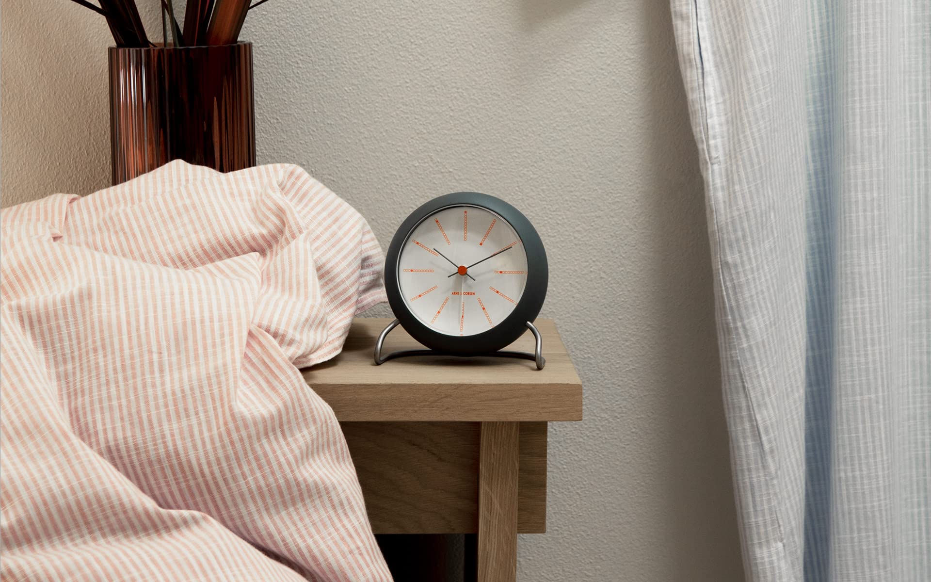 Arne Jacobsen Bankers Alarm Clock, Dark Grey
