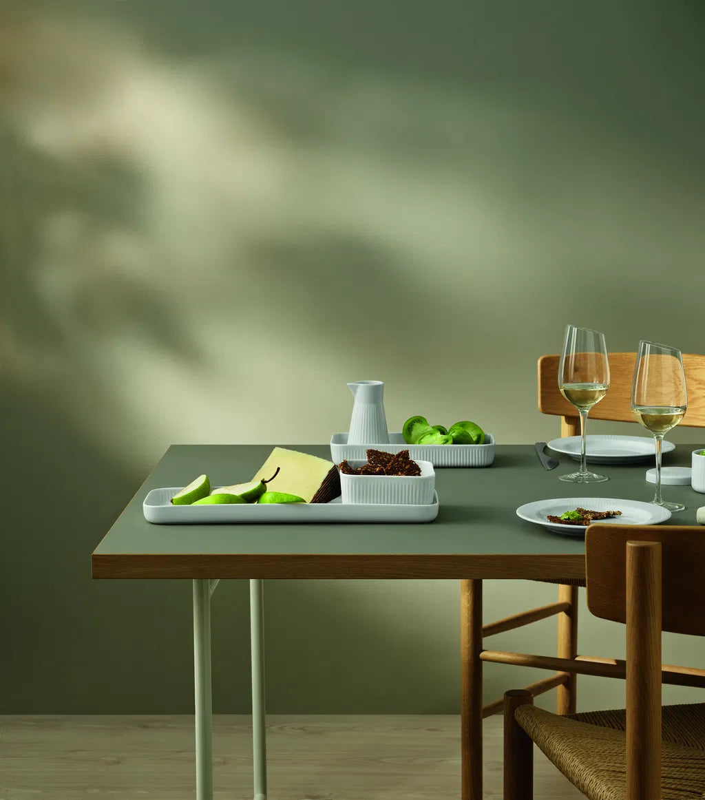 Legio Nova Serving dish 24x12 cm