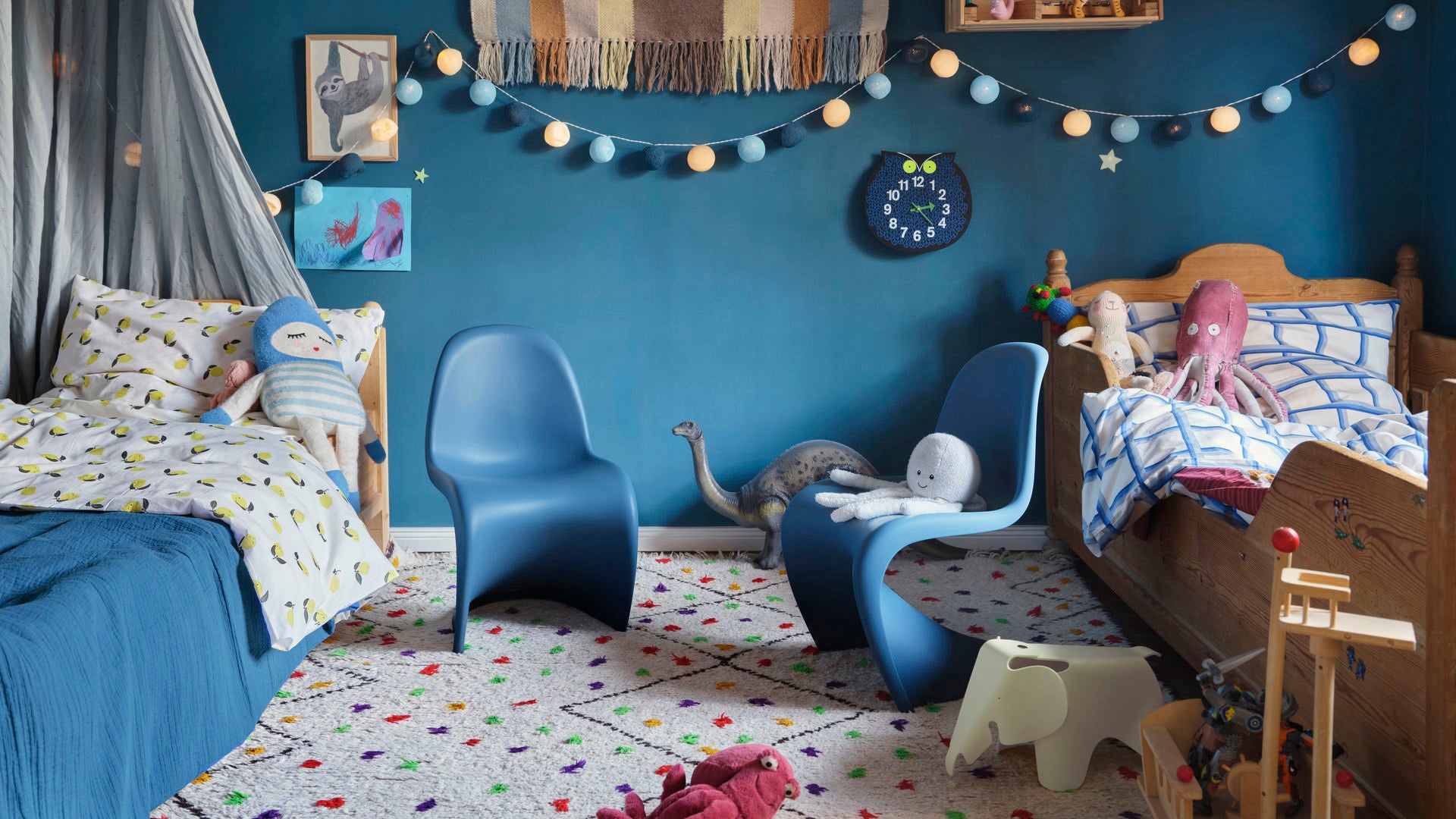 Eames Elephant RE Small