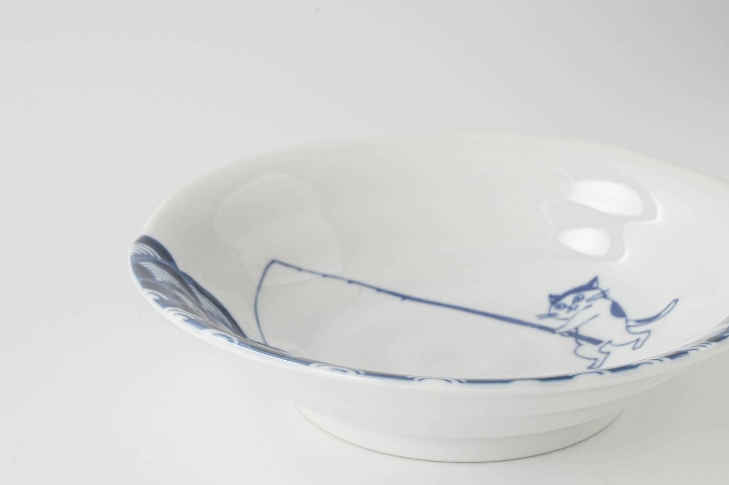Cat Shichita Someneko 16.5cm Bowl - Seikaiha