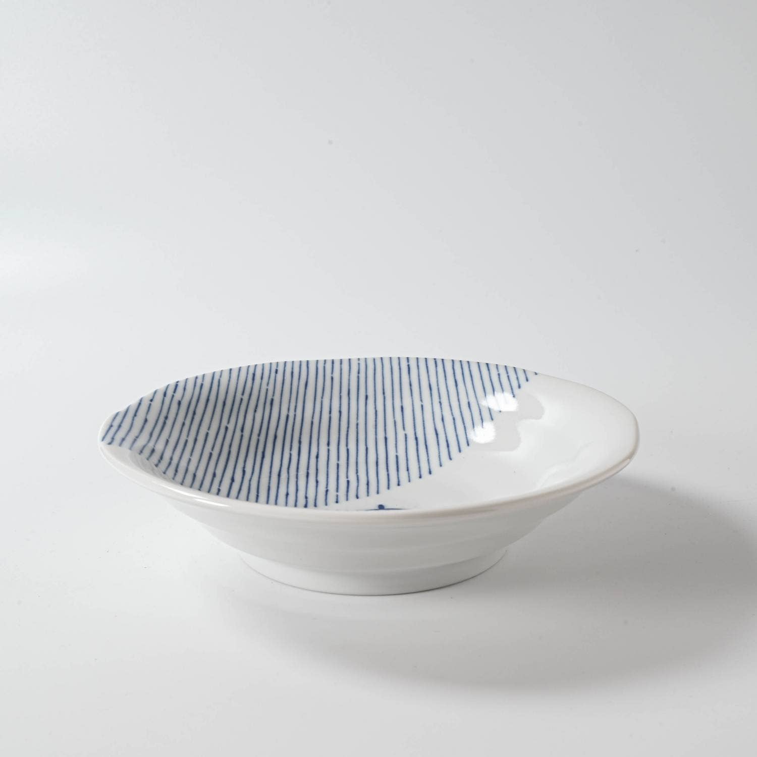 Cat Shichita Someneko 16.5cm Bowl - Tokusa