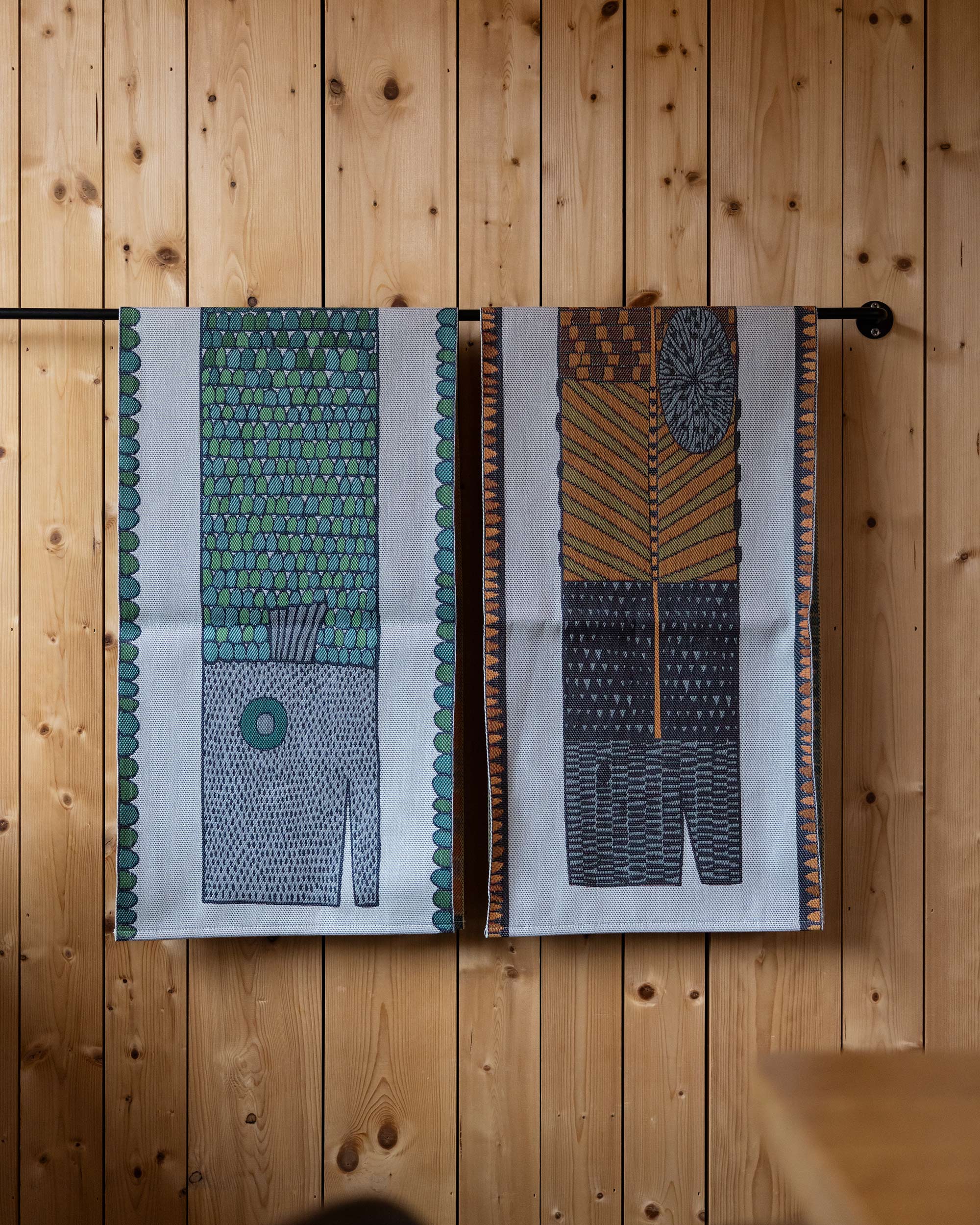 Table runner 35x120 cm FISKBEN Lindberg