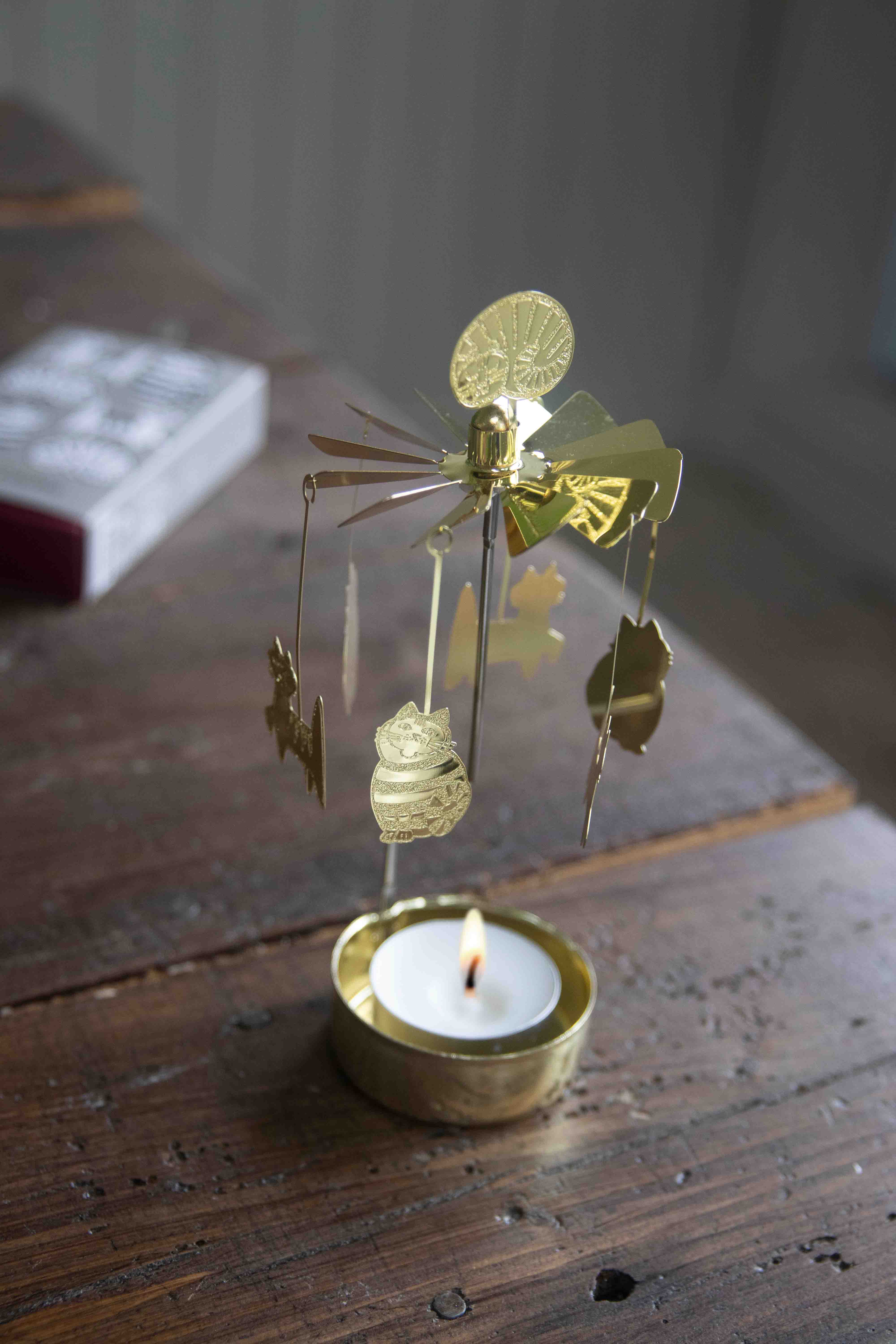 ANGEL CHIME LISA LARSON CATS