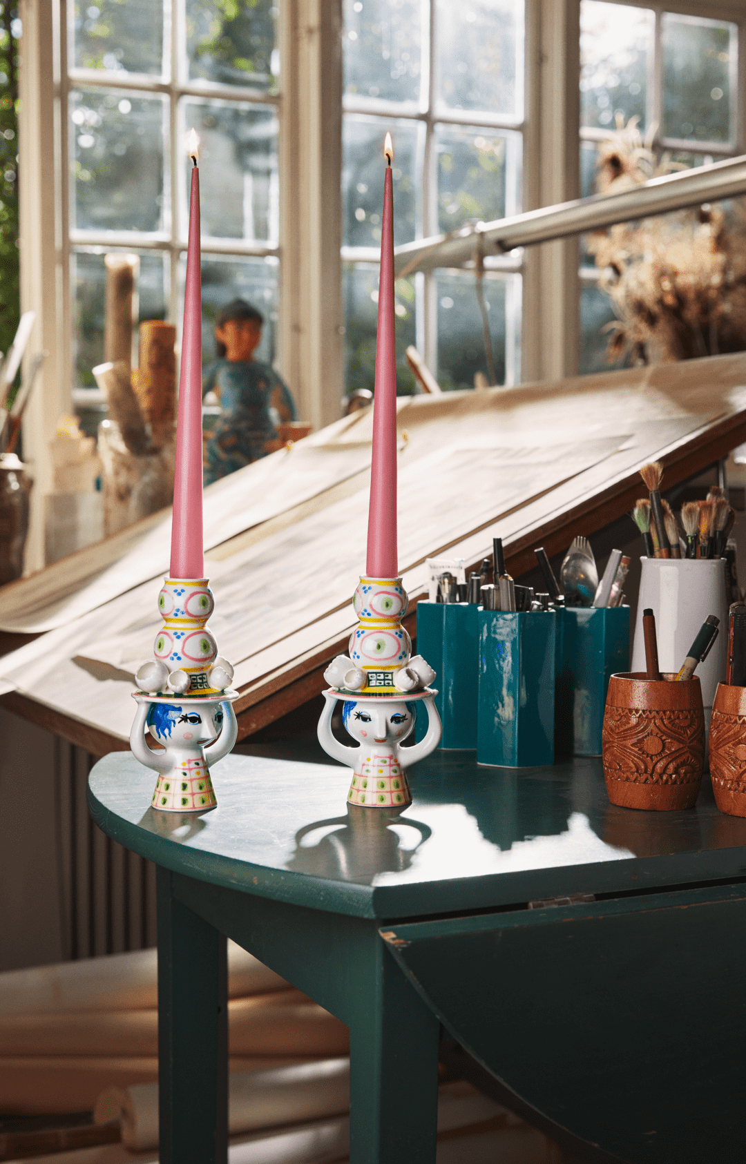 Lady With Hat Candle Holder H16cm /  6.3" Pink