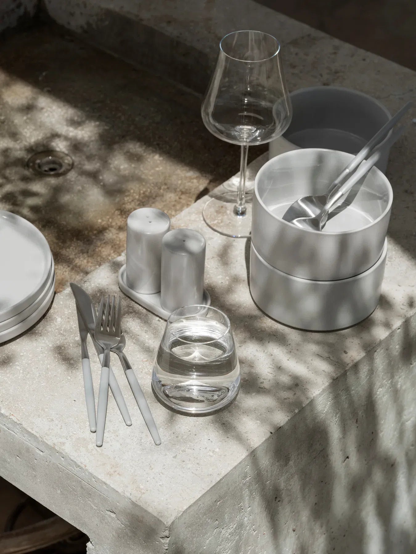 PILAR Salt and Pepper Shaker - Mirage Grey