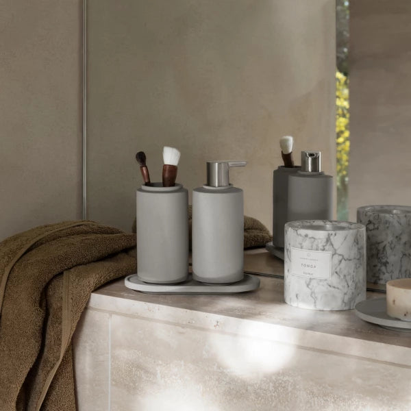 CRETO Tumbler Microchip