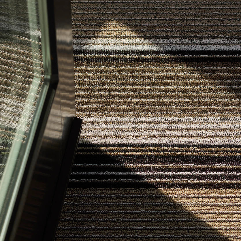 Shag Big Mat Pleat Stripe -OYSTER 36"x60"