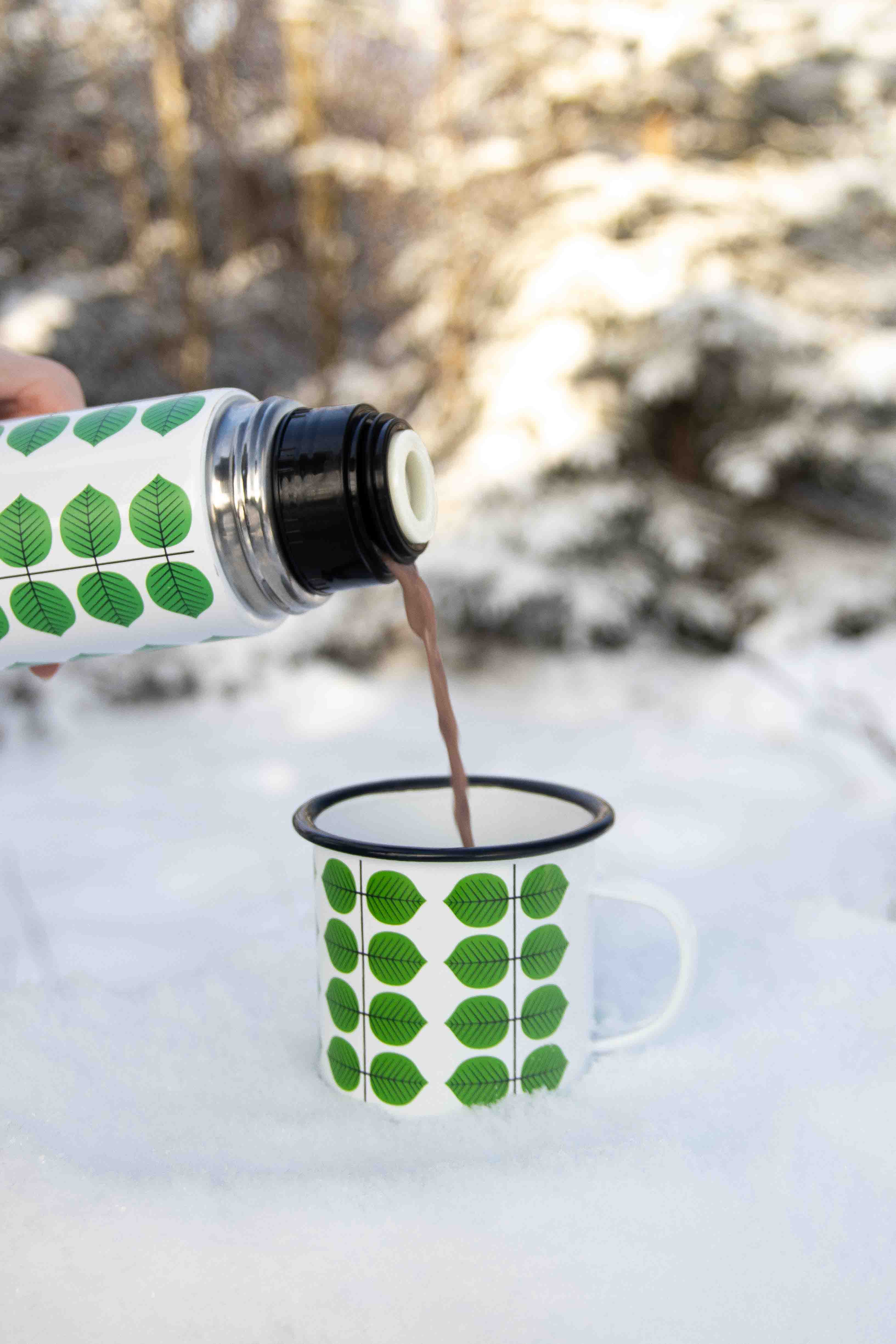ENAMEL MUG BERSÅ STIG Lindberg
