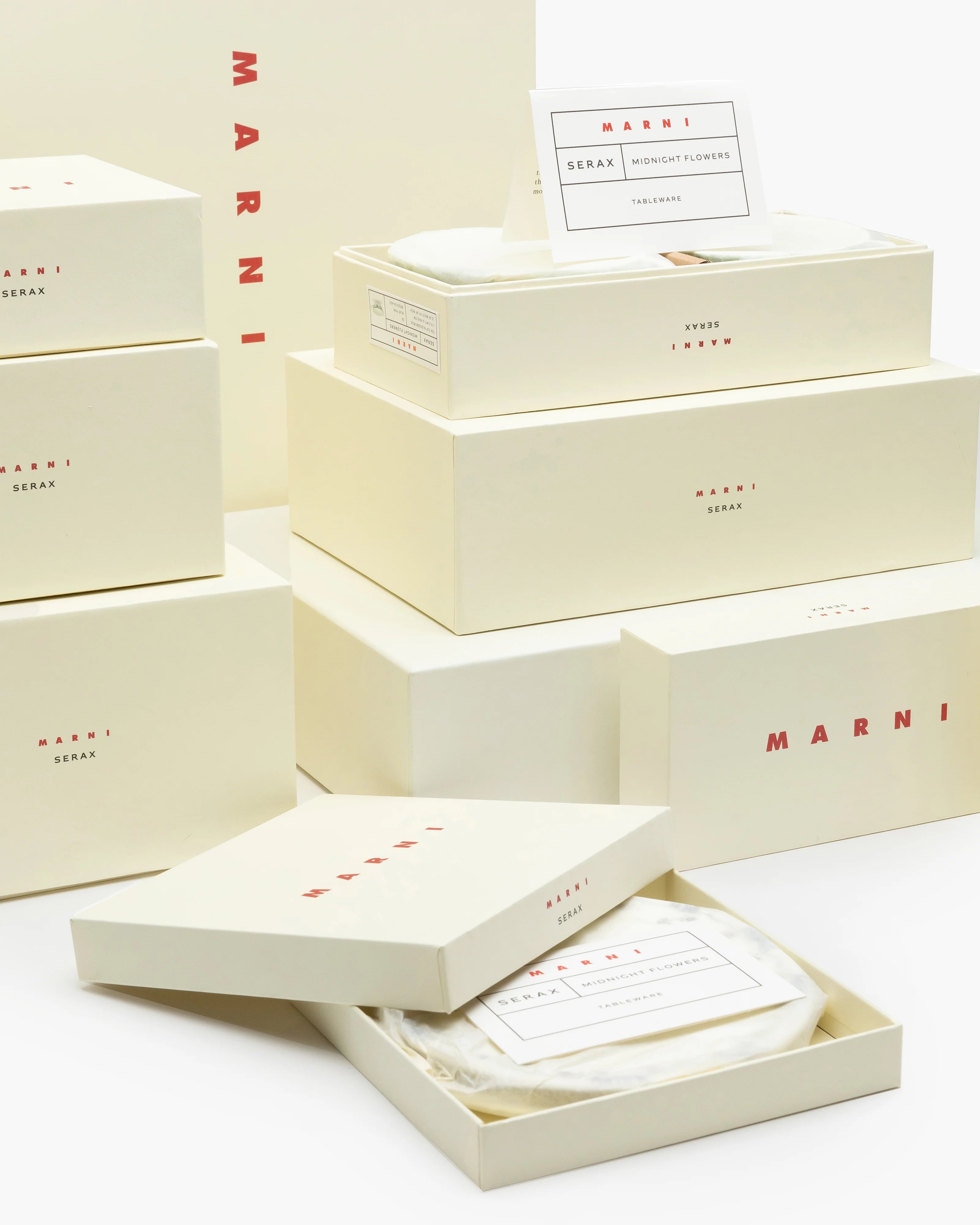 Deep plate L Mirtillo tea Midnight Flowers