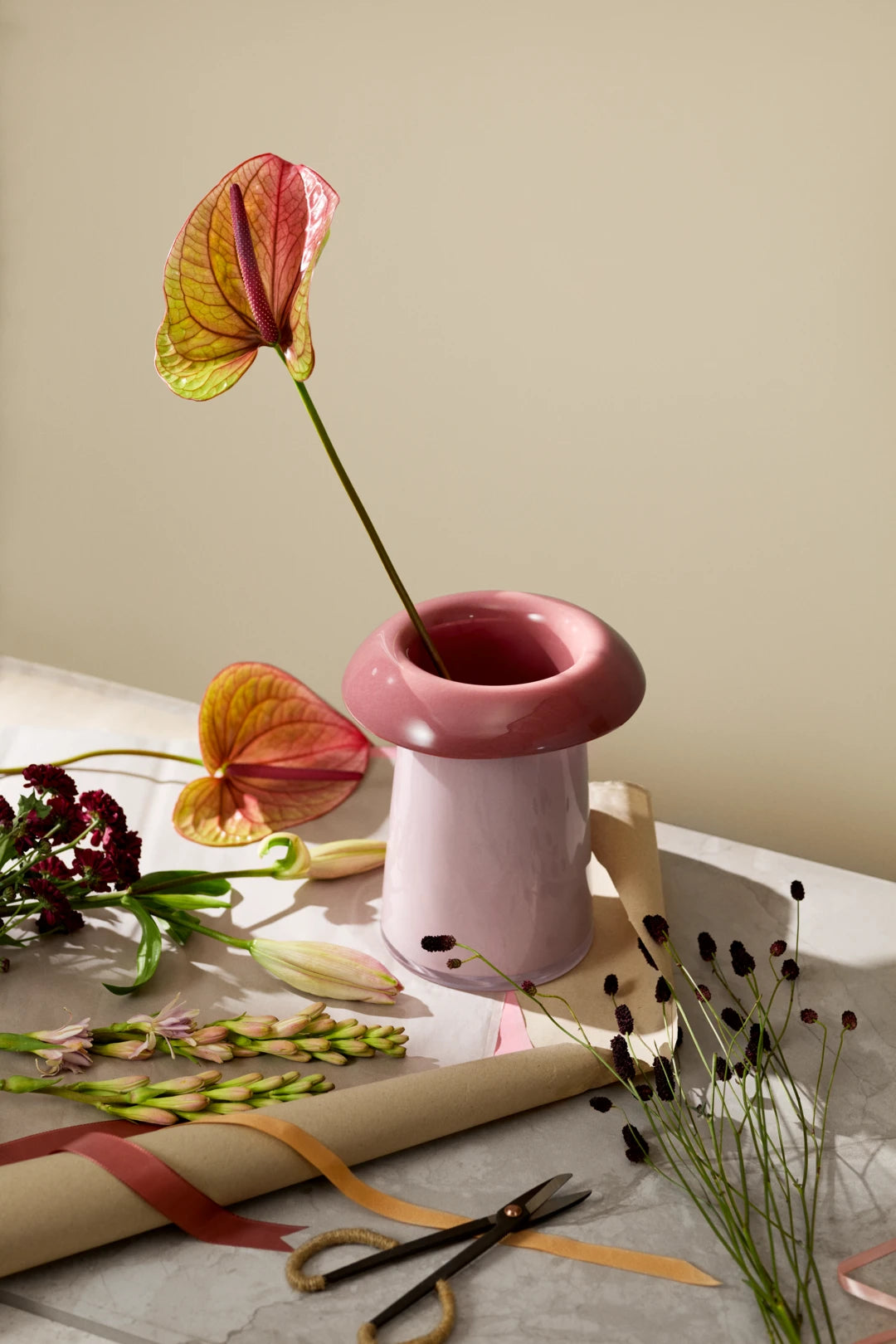 Soma Vase H22.5 cm / H8.6 in Rose Rose Terracotta