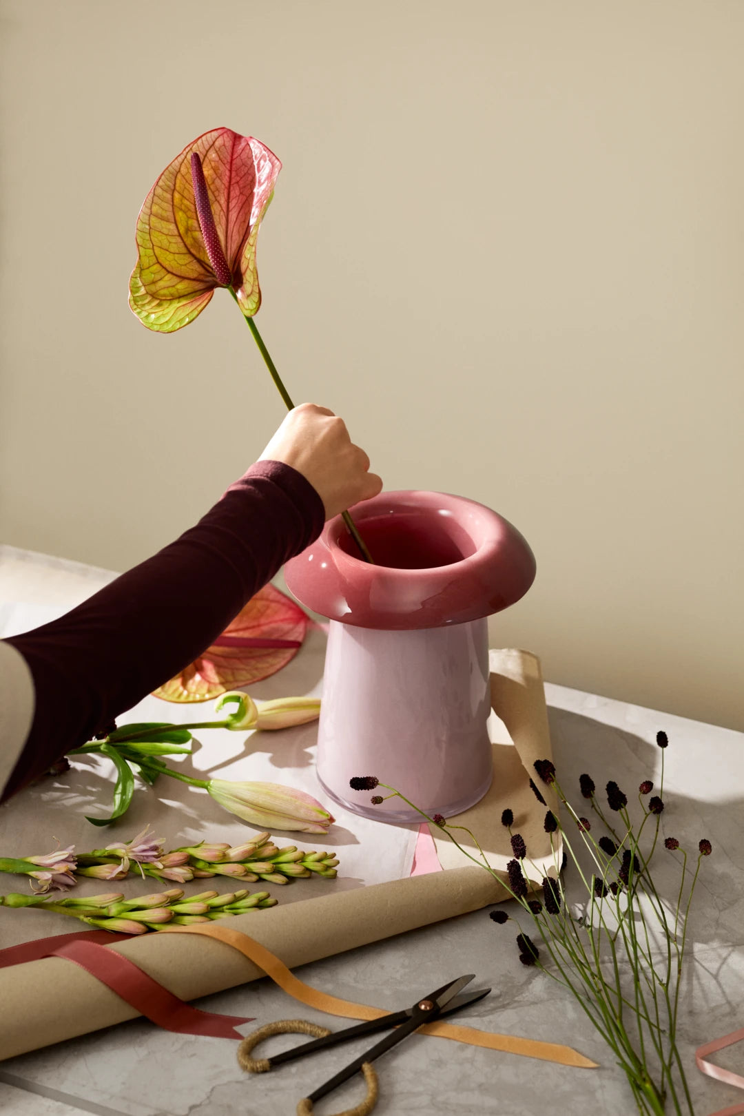 Soma Vase H22.5 cm / H8.6 in Rose Rose Terracotta