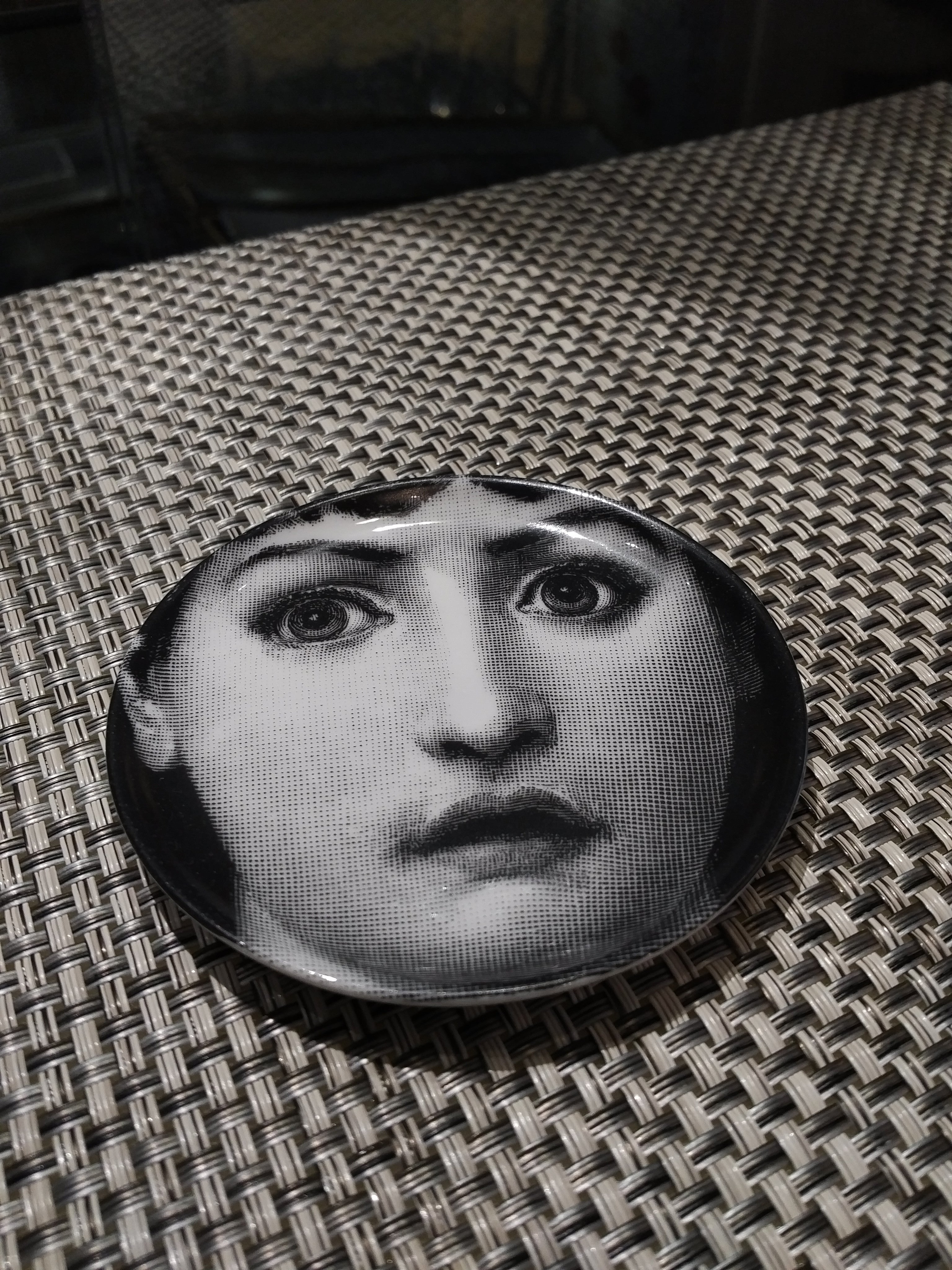 Coasters Piero Fornasetti T&V (individual single small plate) #237